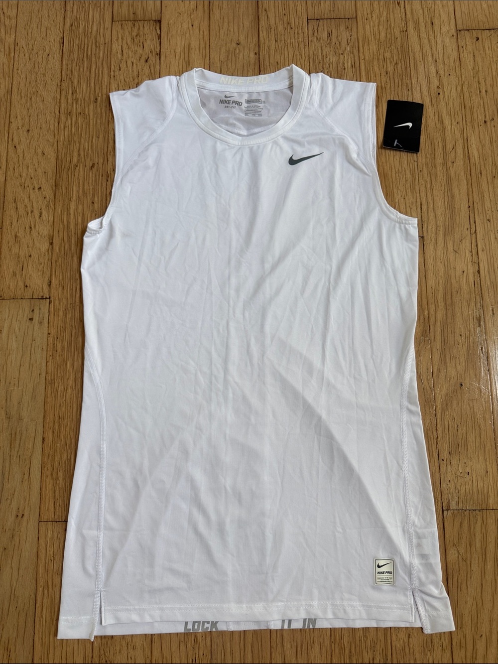 NIKE MEN’S PRO COOL COMPRESSION SLEEVELESS TOP